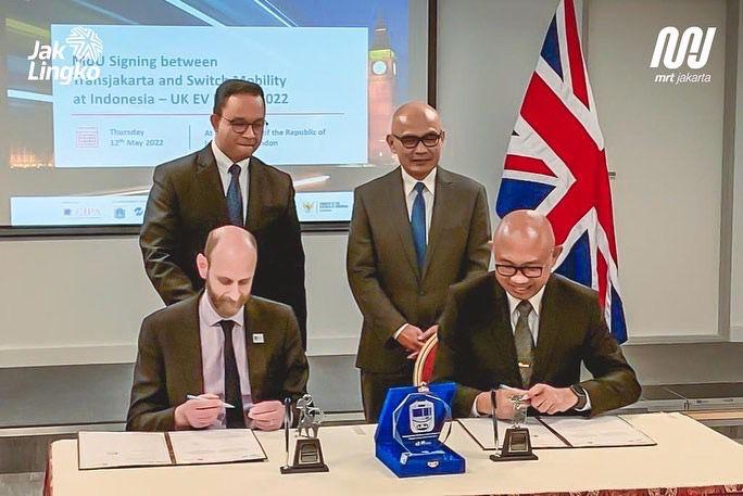 MoU MRTJxCrossrail Intl